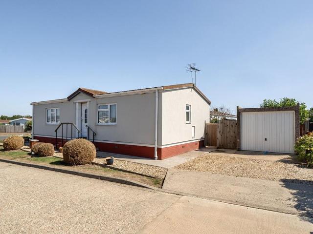 Park Home for sale in East Tuddenham, Norfolk