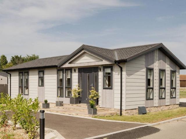 Park Home for sale in Belton with Browston, Stokesby