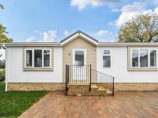 Park Home for sale in Bere Regis, East Dorset