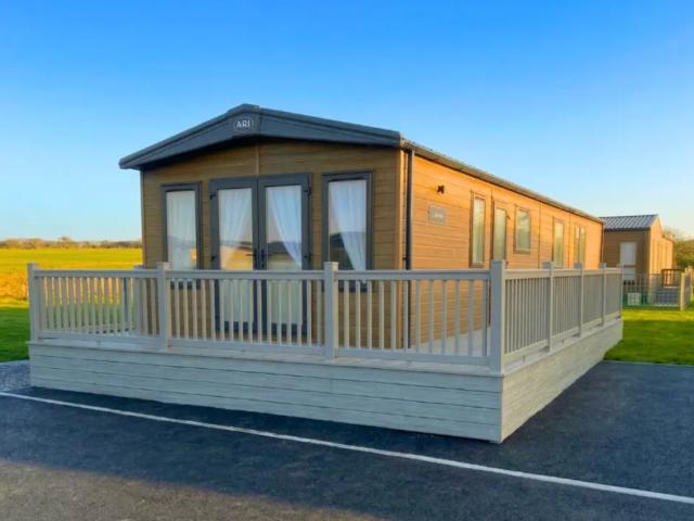 Park Home for sale in Newton Upon Derwent, East Riding Of Yorkshire