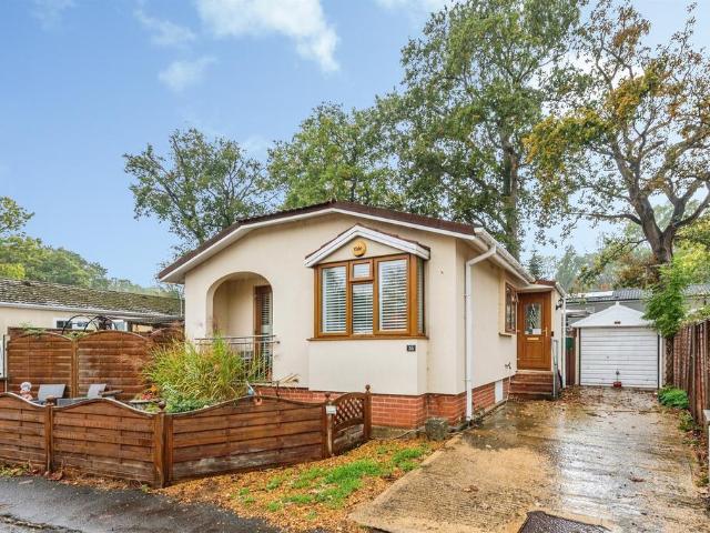 Park Home for sale in Kennington, Vale of White Horse