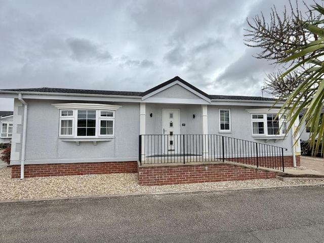 Park Home for sale in Penweathers, Cornwall