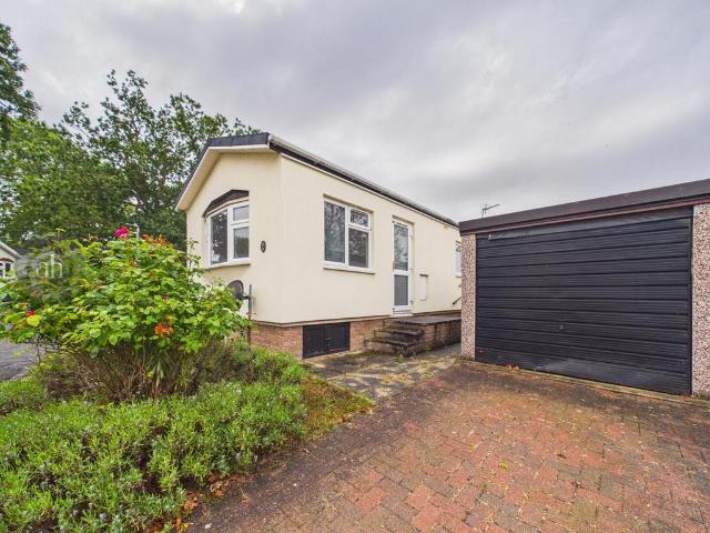 Park Home for sale in Chedburgh, Suffolk