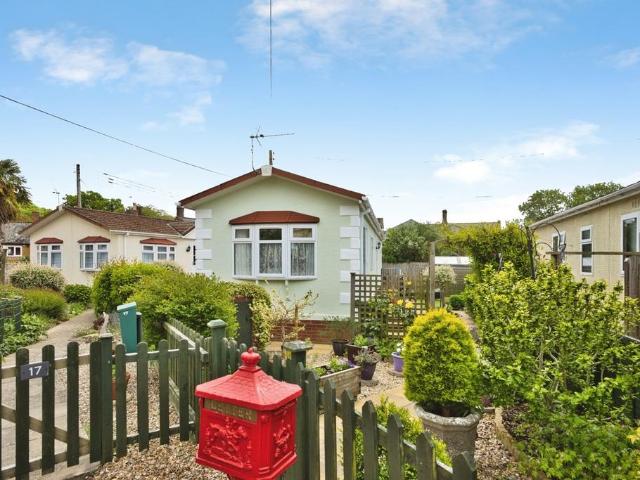 Park Home for sale in Martock, Somerset