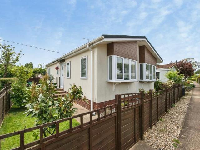 Park Home for sale in Budlake, Devon