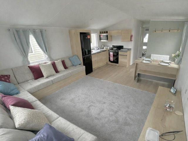 Park Home for sale in Dale Hill, Essex
