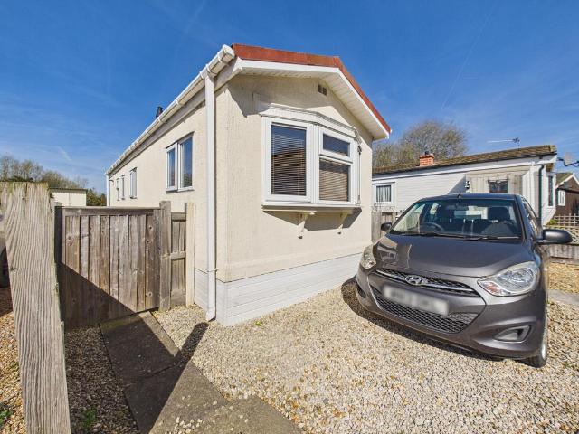 Park Home for sale in Priest Down, Hampshire