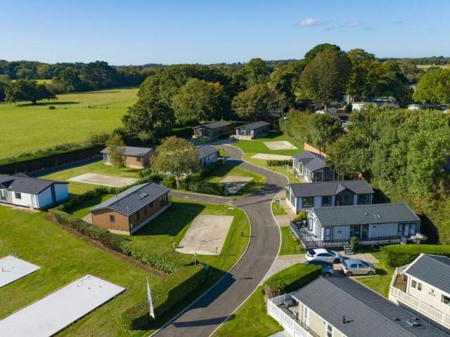 Park Home for sale in Oakley, Merley