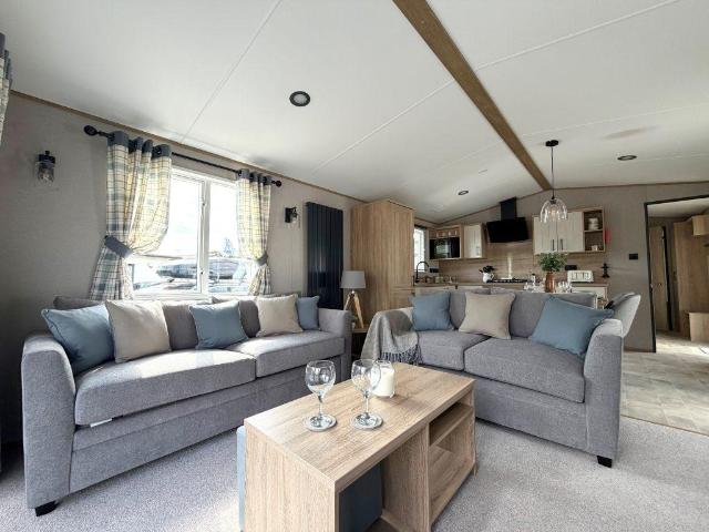 Park Home for sale in Eastbridge, Suffolk