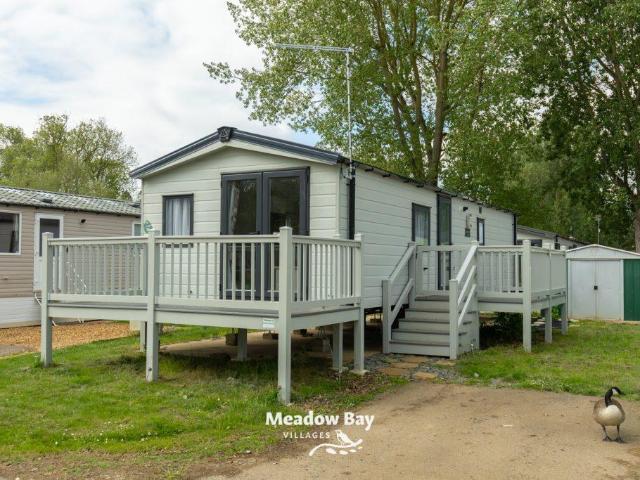 Park Home for sale in Northampton, Northamptonshire