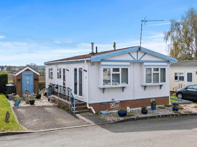 Park Home for sale in Ryton on Dunsmore CP, New Bilton