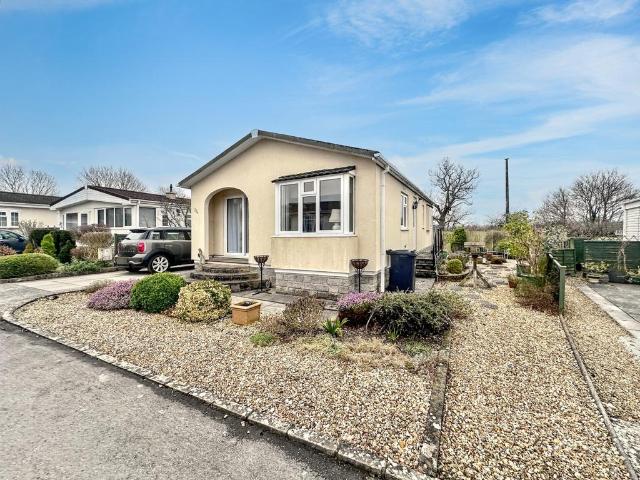 Park Home for sale in Charlton Mackrell, Somerset
