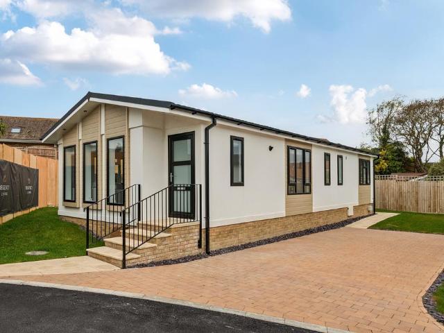 Park Home for sale in Wick, Bournemouth