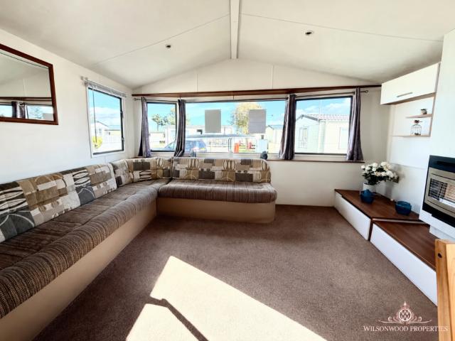 Park Home for sale in Steeple, Maldon