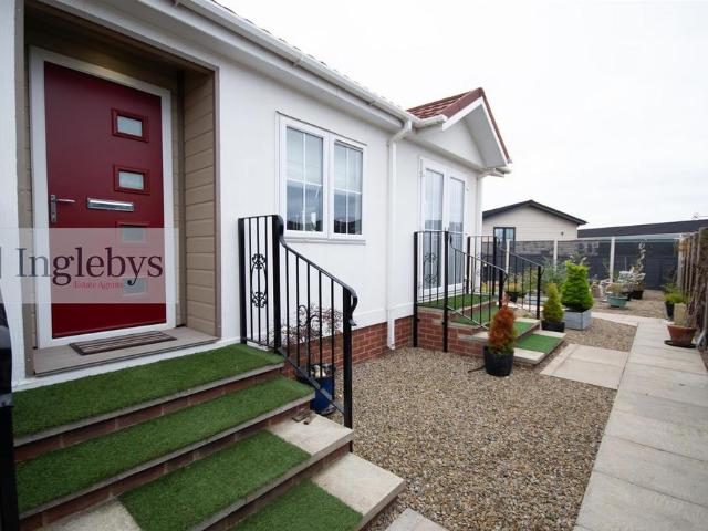 Park Home for sale in Saltburn, Redcar And Cleveland