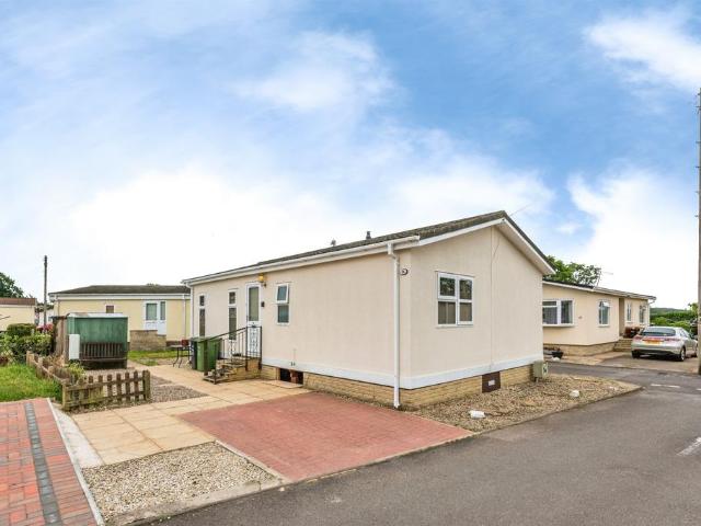 Park Home for sale in Berrick Salome, Oxfordshire