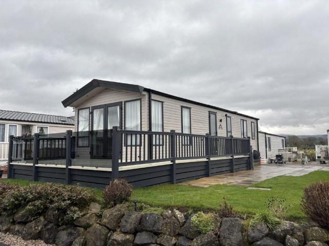 Park Home for sale in Cabus, Lancashire