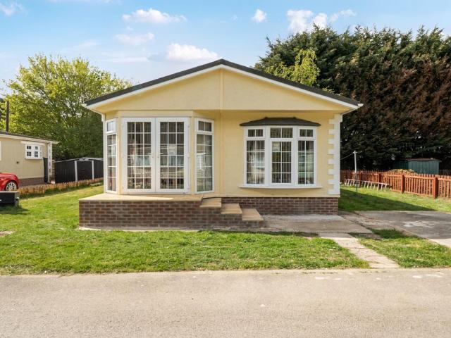 Park Home for sale in Belleau, Lincolnshire
