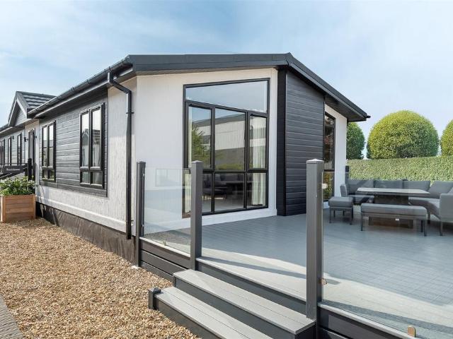 Park Home for sale in Comers, Norfolk