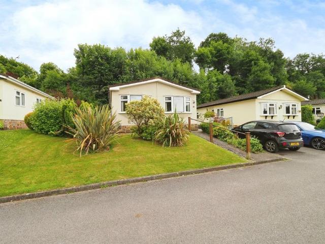 Park Home for sale in Kedleston, East Midlands