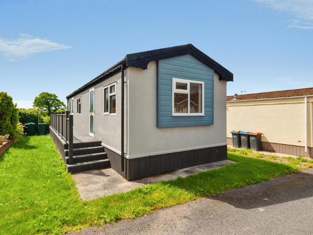 Park Home for sale in Cheshire
