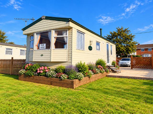 Park Home for sale in Rough Common, Canterbury