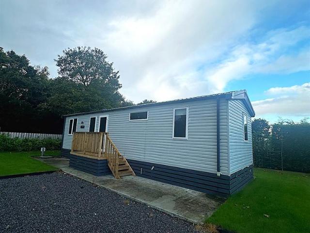 Park Home for sale in Barmby Moor