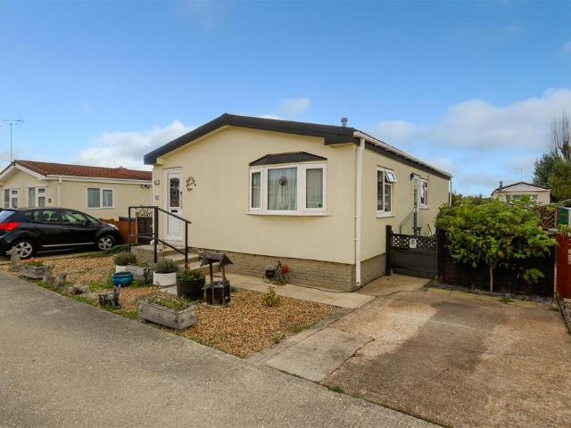 Park Home for sale in Climping, Arun
