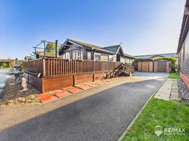 Park Home for sale in Upper Dovercourt, Dale Hill