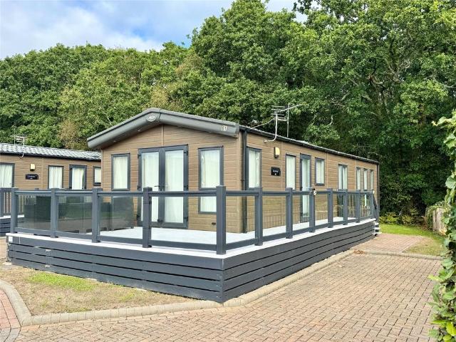 Park Home for sale in Ashley, New Forest