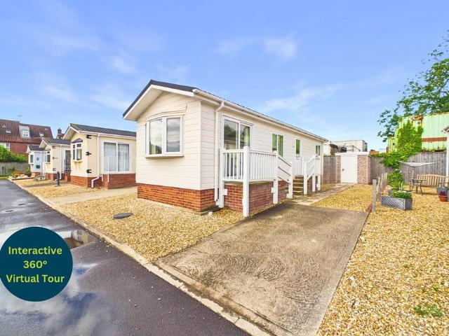 Park Home for sale in Barton-upon-humber, North Lincolnshire