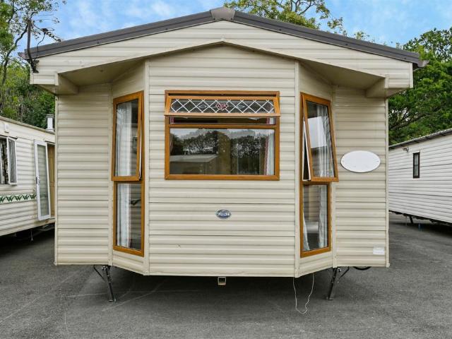 Park Home for sale in Ashby De La Launde, Lincolnshire