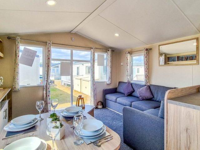 Park Home for sale in Felixstowe, Felixstowe