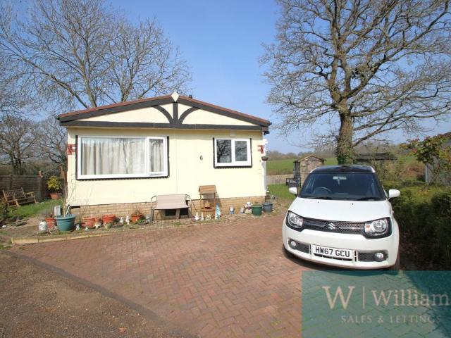 Park Home for sale in Whippingham, Isle Of Wight