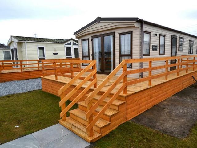 Park Home for sale in Denny