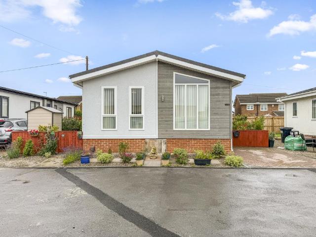 Park Home for sale in Seaton Carew, Hartlepool