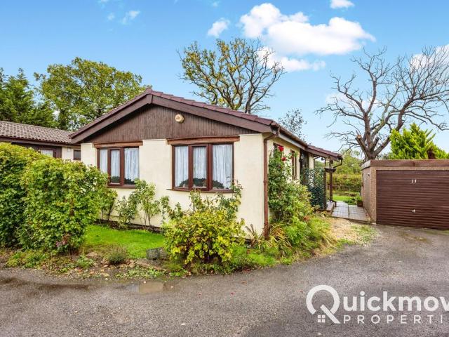 Park Home for sale in Ripley, Guildford