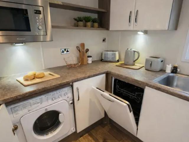 Park Home for sale in Westgate-on-Sea, Acol