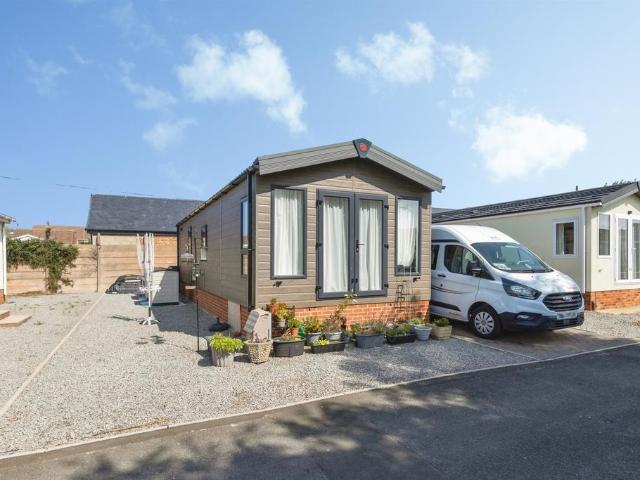 Park Home for sale in Seaton Carew, Hartlepool