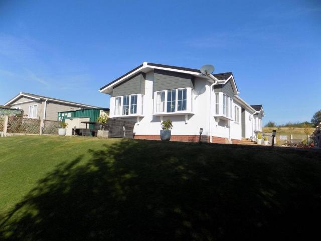 Park Home for sale in Bromyard
