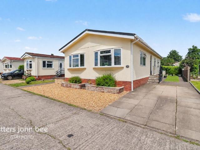 Park Home for sale in Baswich, Staffordshire