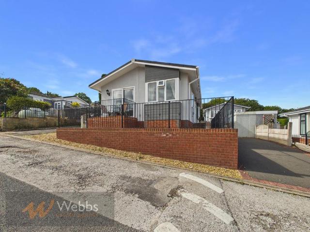 Park Home for sale in Armitage with Handsacre, Boley Park