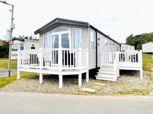 Park Home for sale in Bridport, East Dorset