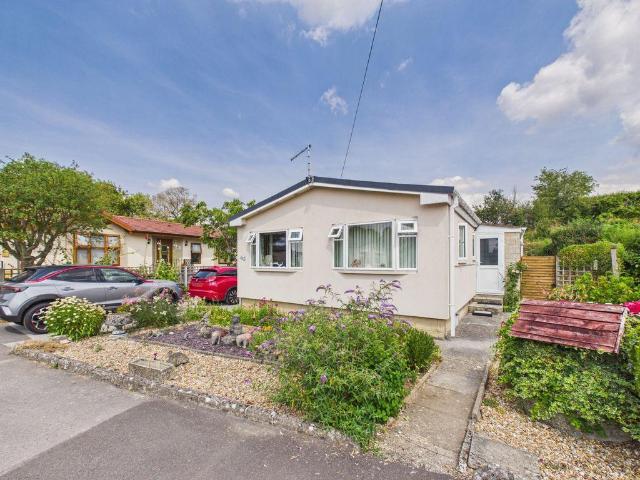 Park Home for sale in Charlton Mackrell, Somerset