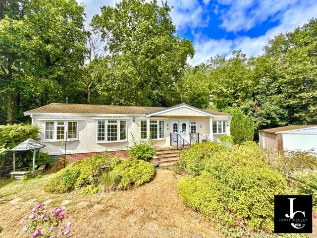 Park Home for sale in Sutton Hill, Telford