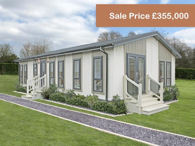 Park Home for sale in Iver, Richings Park