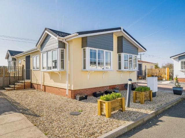 Park Home for sale in Woodhall spa, Kirkstead Bridge Park