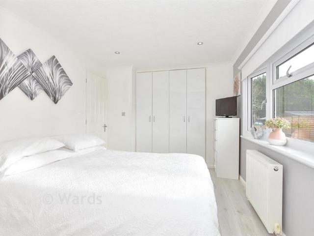 Park Home for sale in The Bridge, Kent