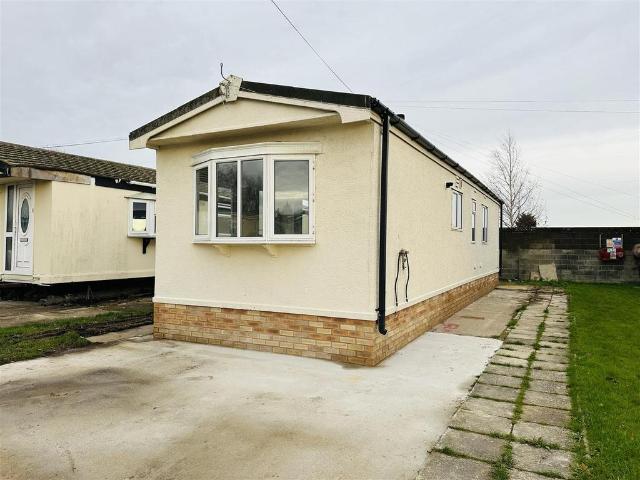 Park Home for sale in Selby