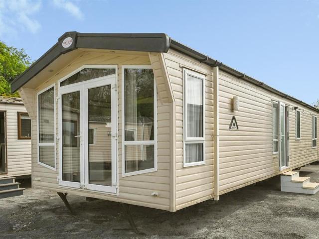 Park Home for sale in Ashby De La Launde, Lincolnshire